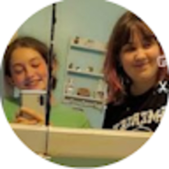 Meet your Posher, Dar - Picture 1 of 1